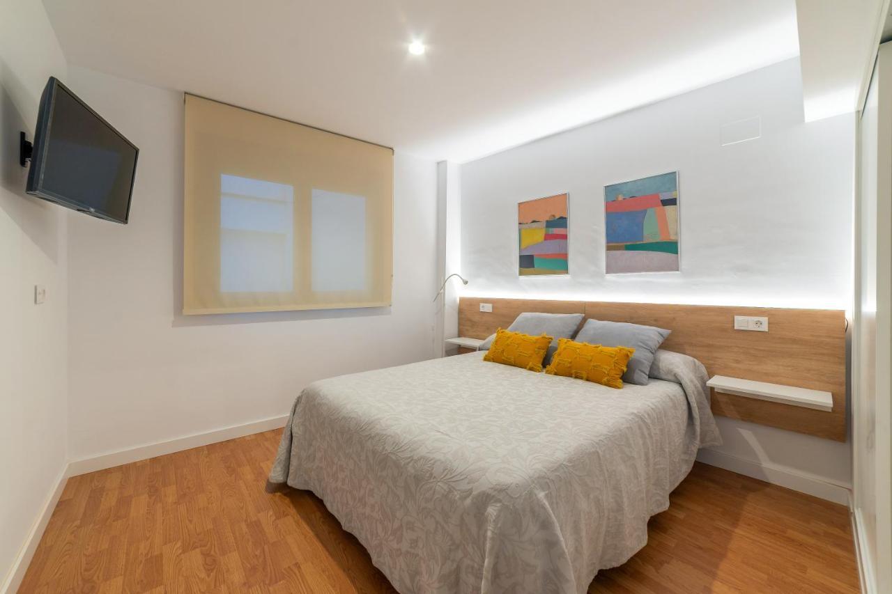 Apartamentos Turisticos Torres De Santiago ウベダ エクステリア 写真