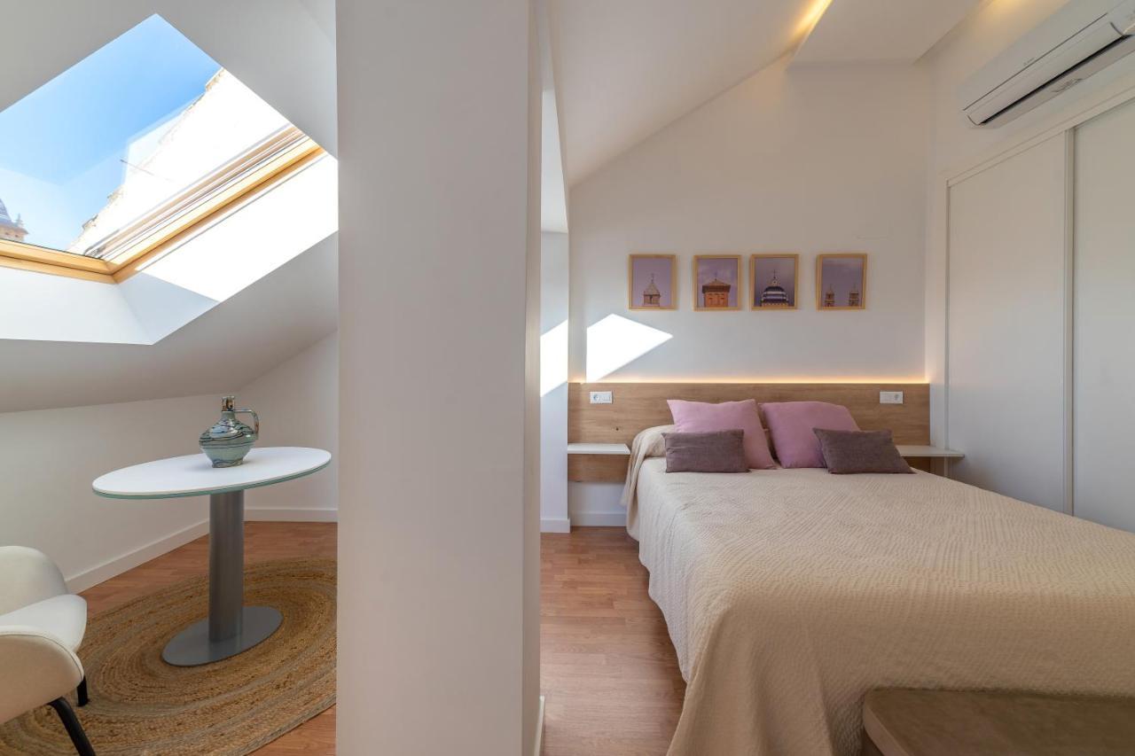Apartamentos Turisticos Torres De Santiago ウベダ エクステリア 写真