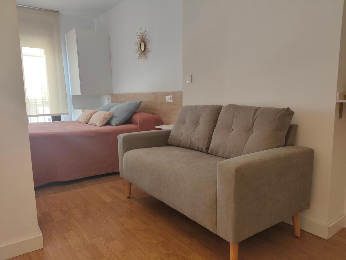 Apartamentos Turisticos Torres De Santiago ウベダ エクステリア 写真